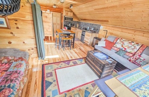 Hovland Apartment | Points Unknown Guest Suite - Unique Lodging Experience with Sled Dogs