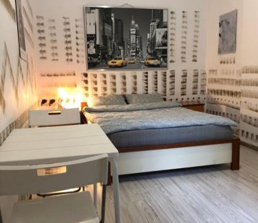 Wesoła Zachod Apartment | Pokój Sali 2