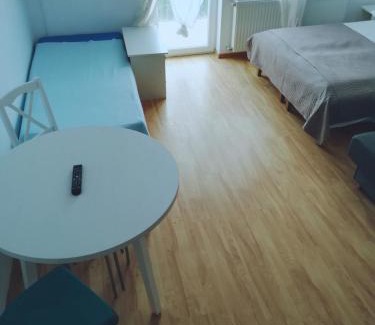 Swarzewo House | Pokoje gościnne Jutrzenka