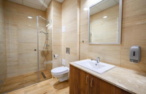 Zabierzow Hotel | Pokoje Gościnne MODR
