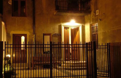 Brzezinka House | Pokoje gościnne "Old Town"