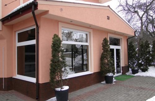 Lodz Bed & Breakfast | Pokoje Hotelowe Dux