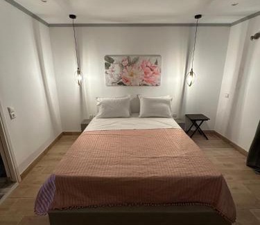 Hydra Apartment | Polina's Apartments