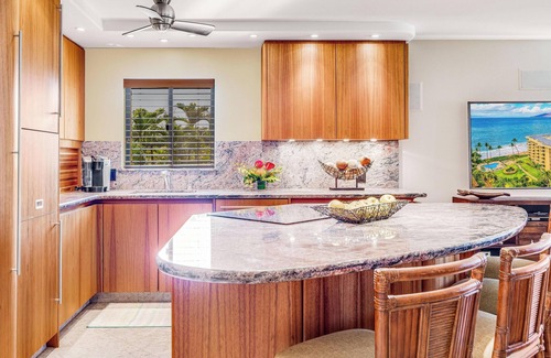 Wailea Condo | Polo Beach Club 301 - 2 Bedroom Oceanfront Condo