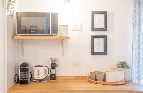 Moneglia House | POLPO ROOM With Private Bath City Centre| PVT PARK