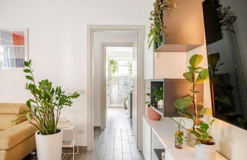 Milan House | Pomodoro House