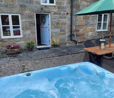 North York Moors National Park House | Pond Cottage