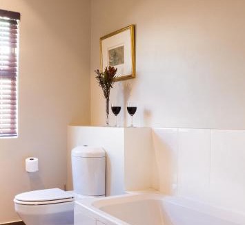 Clarens Apartment | Pond End Villa