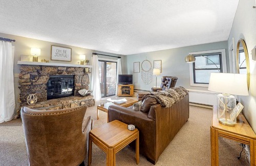 Crested Butte Apartment | Ponderosa 2A Permit #3,01630