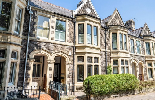 Pontcanna Apartment | Pontcanna Pearl-Cardiff City Centre