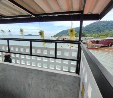 Ko Lanta House | Poohry Seaview