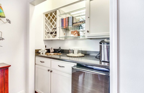 Shoreline Park House | Pool, Dock & Tennis Court: Home in Bay St Louis!