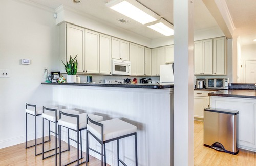Shoreline Park House | Pool, Dock & Tennis Court: Home in Bay St Louis!