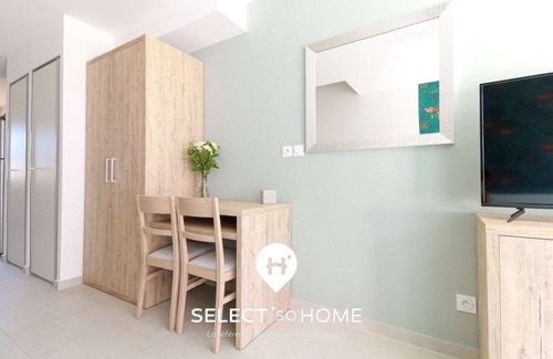 La Faviere Apartment | Pool et Beach Eescape - Duplex par SELECTsoHOME