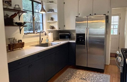 Blenman-Elm House | Pool/Fenced Yard/2BR 2BA/Historic & Charming