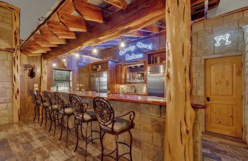 Johnson City House | Pool+Hot-Tub, Pickleball-Whiskey & Wine Room