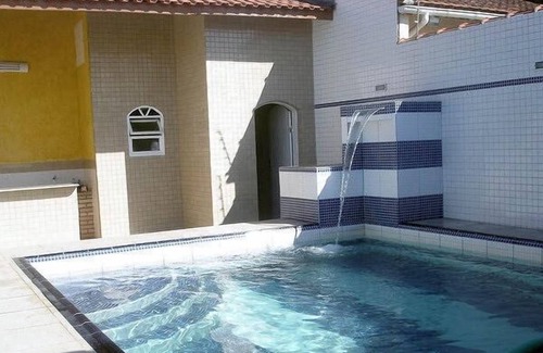 Mongagua House | POOL HOUSE WITH 2 BEDROOMS AND 3 BATHROOMS