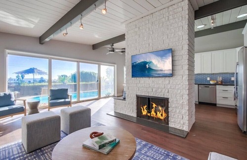 La Jolla Mesa House | POOL * Remodeled Single Level House * Ocean & City Views