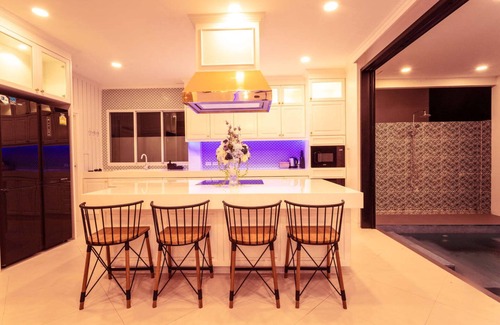 Nong Prue Villa | Pool Villa Pattaya - Exquisite Pool Villa H