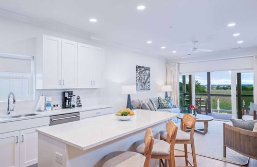 Georgetown House | Poolside Villas @ Winyah Bay Club!