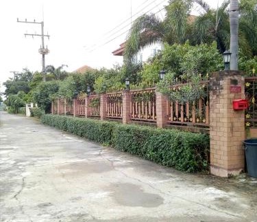 Nakhon Nayok House | Poolvilla Armthong Home