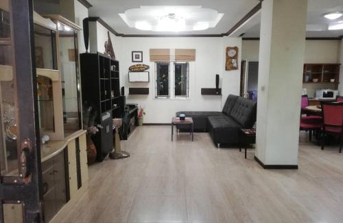 Nakhon Nayok House | Poolvilla Armthong Home