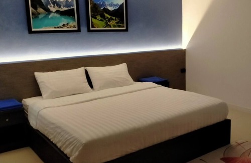 Bangkok Noi Hotel | Poonsuk Place Hotel