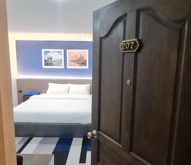 Bangkok Noi Hotel | Poonsuk Place Hotel