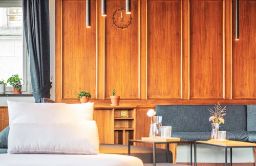 Niederdorf Hotel | Pop Up Hotel Krone Zürich