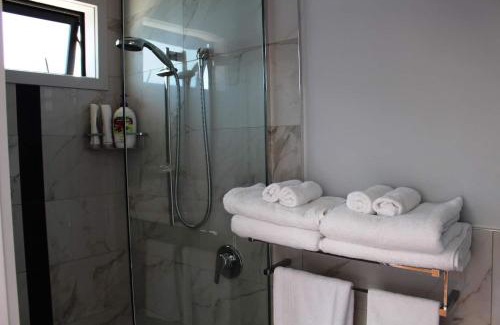 Coromandel House | Poppy Apartment
