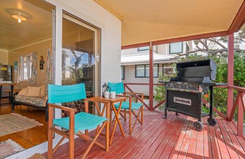 Whangapoua House | Poppy's Beach House - Beachfront Whangapoua Home