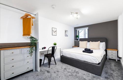 Leeds Apartment | Popular Two Bed Apt in Leeds City