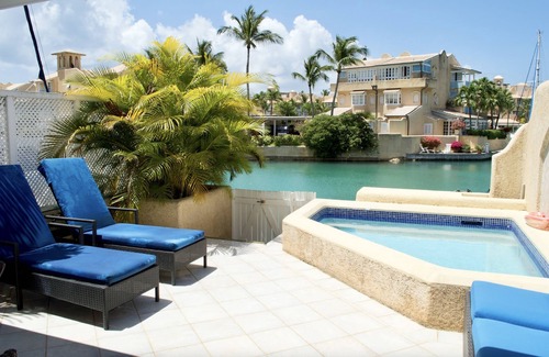 Douglas House | Port St. Charles - 3 Bedroom Marinafront Villa