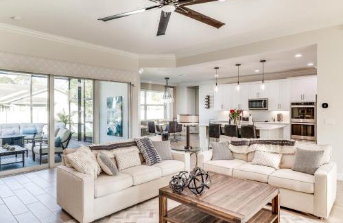 Port Saint Lucie House | Port St Lucie Home with Lanai about 4 Mi to Downtown