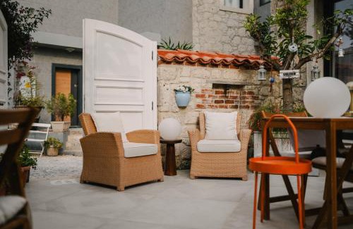 Alacati Hotel | Portakal Çiçeği Alaçatı