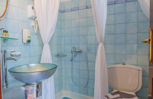 Portaria Bed & Breakfast | Portaria Pool Gem - Palladio Double Room w/Fireplace