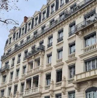5th Arrondissement Apartment | PORTE DU VIEUX LYON, vue sur la saône