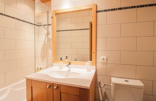 Le Cret Apartment | Portillo 205 Spacious and Bright Apartment in the Heart of Val d’Isère