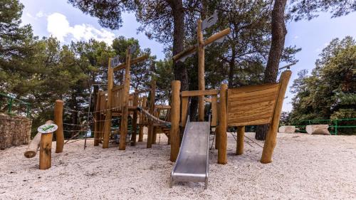 Borik Other | Porton Nature Hideouts Pitches