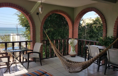 Esterito House | Posada Colibri La Paz
