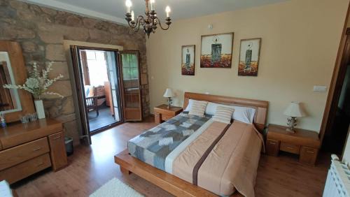 Los Corrales de Buelna Hotel | Posada Medieval El Manjon