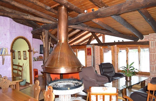 Lon Hotel | Posada Peñas Arriba