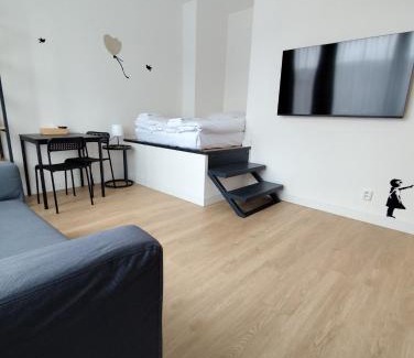 Kosire Hotel | Post 120 Suites
