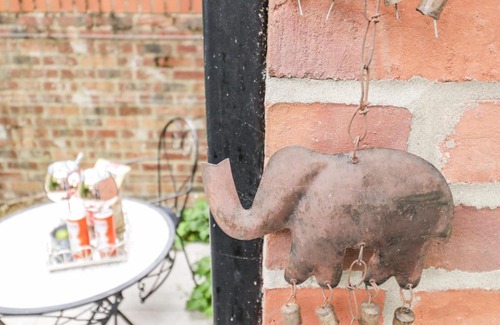 Bridlington House | Postman's Cottage