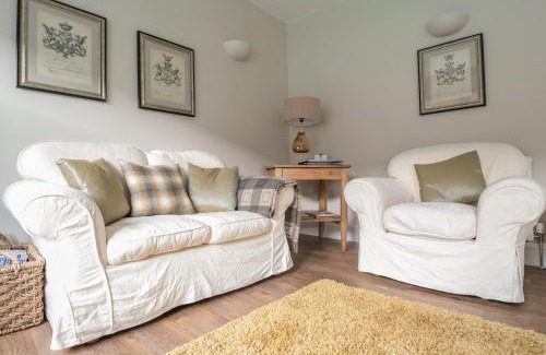 Winchcombe House | Postmaster's Lodging
