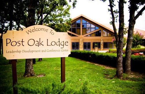 Tulsa Cabin | POSTOAK Lodge and Retreat