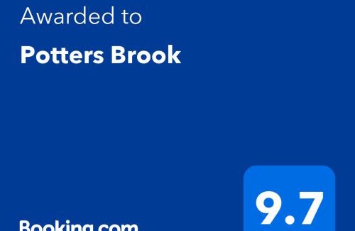 Framlingham House | Potters Brook