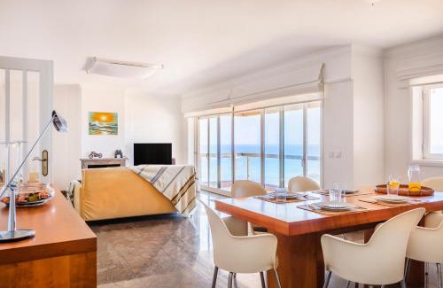 A Ver-o-Mar Apartment | Povoa Sunset Views