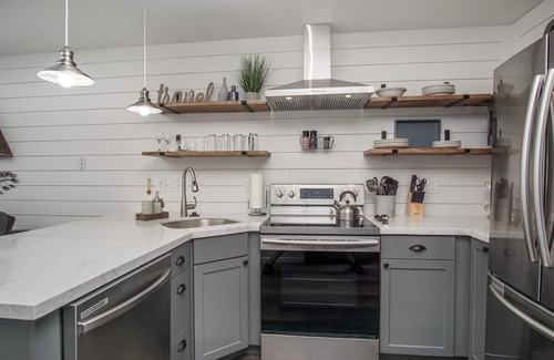 Wolf Creek Condo | Powder Mountain Wolf Lodge 706 Condo Remodeled! Elegant! Outdoor Community Pool