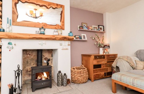 Langwathby Cottage | POWLEYS COTTAGE, pet friendly, with open fire in Langwathby
